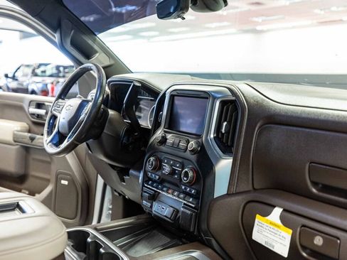 Used 2020 Chevrolet Silverado 3500 LTZ w/ LTZ Premium Package image 16