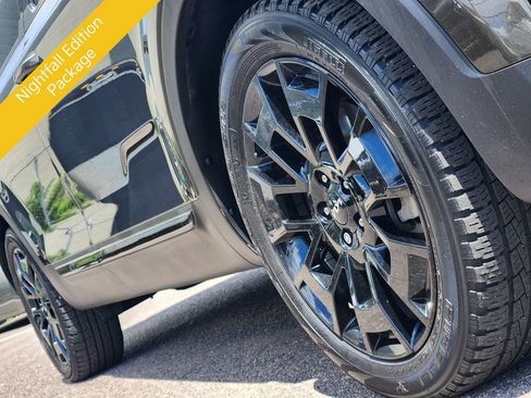 Certified 2022 Kia Telluride SX w/ Nightfall Edition Package AWD/4WD image 8