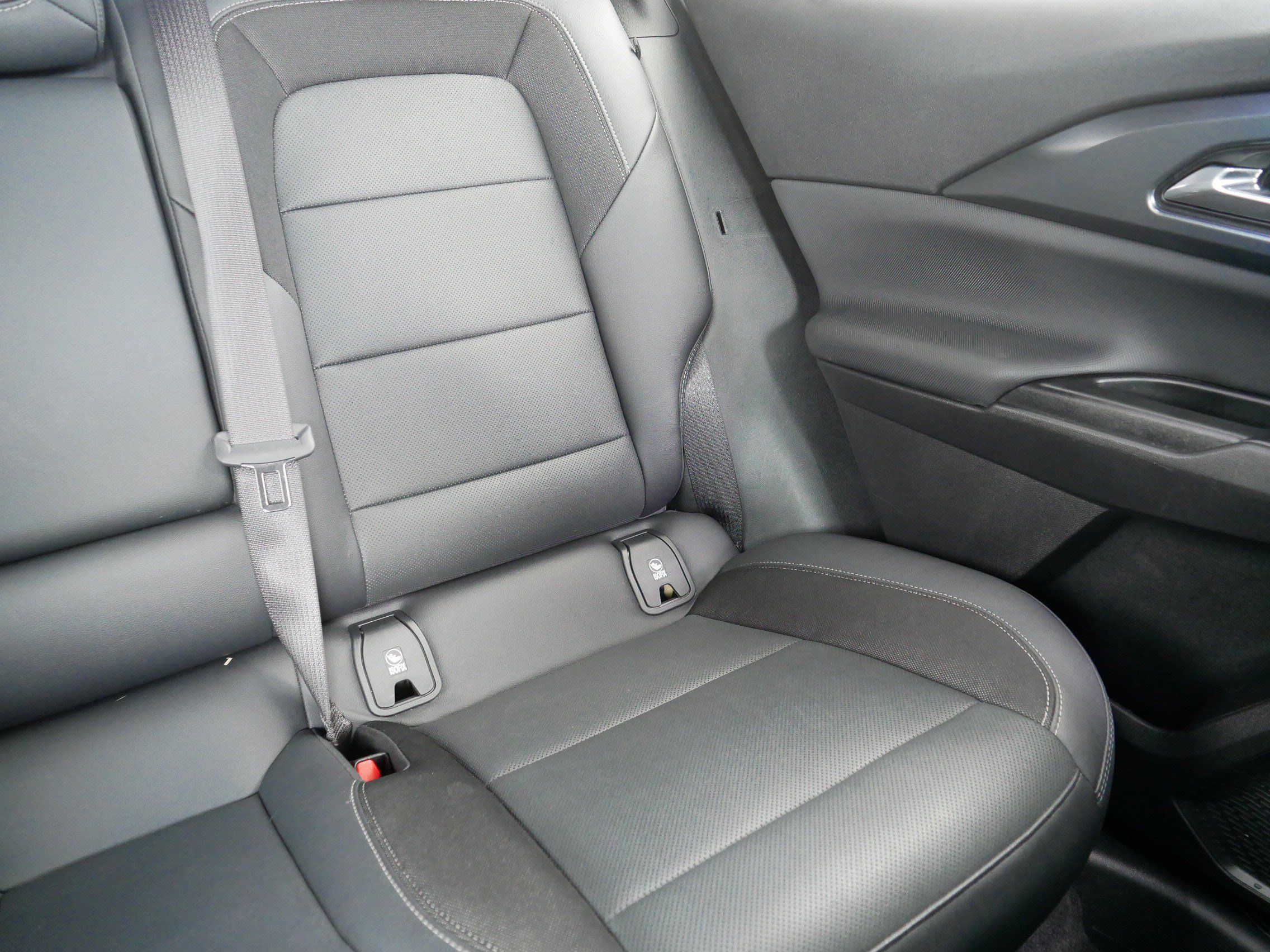 Used 2024 Chevrolet Equinox EV LT w/ LPO, All-Weather Mat Package FWD image 14