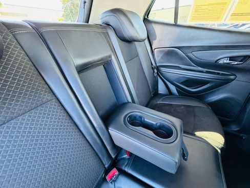 Used 2021 Buick Encore Preferred FWD image 15