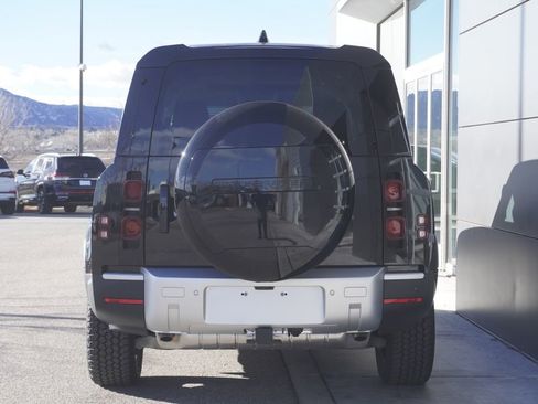 New 2025 Land Rover Defender 130 S image 6