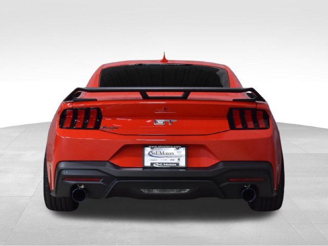 Used 2024 Ford Mustang GT RWD image 12