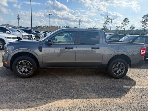 Used 2026 Ford Maverick XLT w/ XLT Luxury Package AWD/4WD image 4