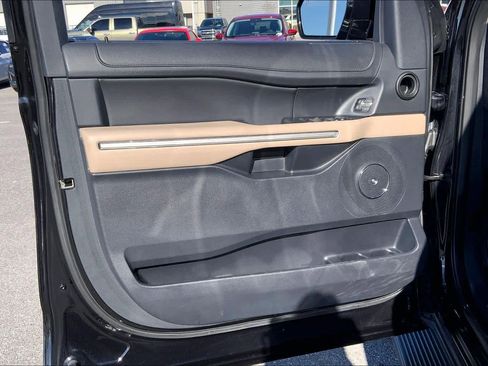 Certified 2024 Ford Expedition Max Limited image 22