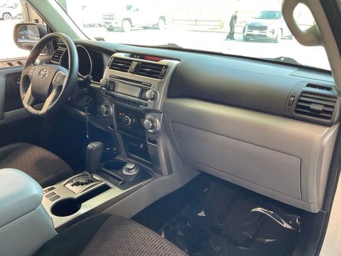 Used 2013 Toyota 4Runner SR5 w/ Convenience Pkg AWD/4WD image 17
