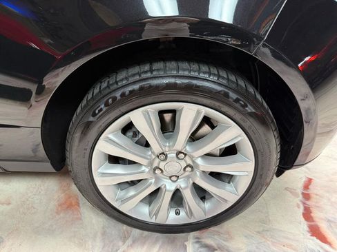 Used 2017 Land Rover Range Rover Supercharged AWD/4WD image 41