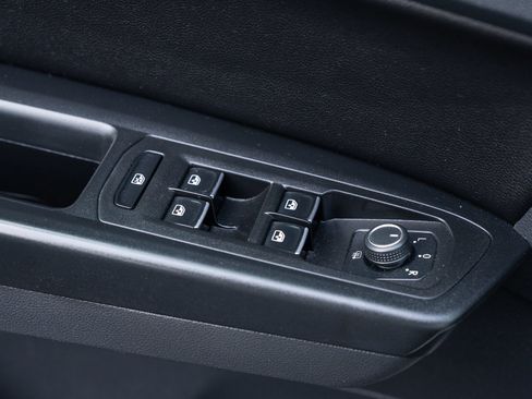 Used 2019 Volkswagen Atlas SE AWD/4WD image 33