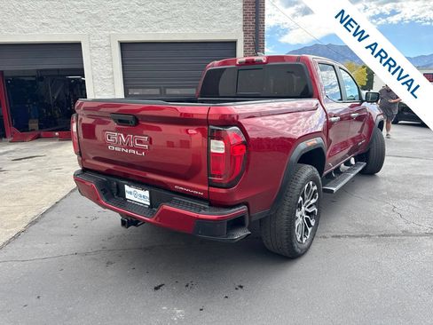 Used 2024 GMC Canyon Denali AWD/4WD image 7