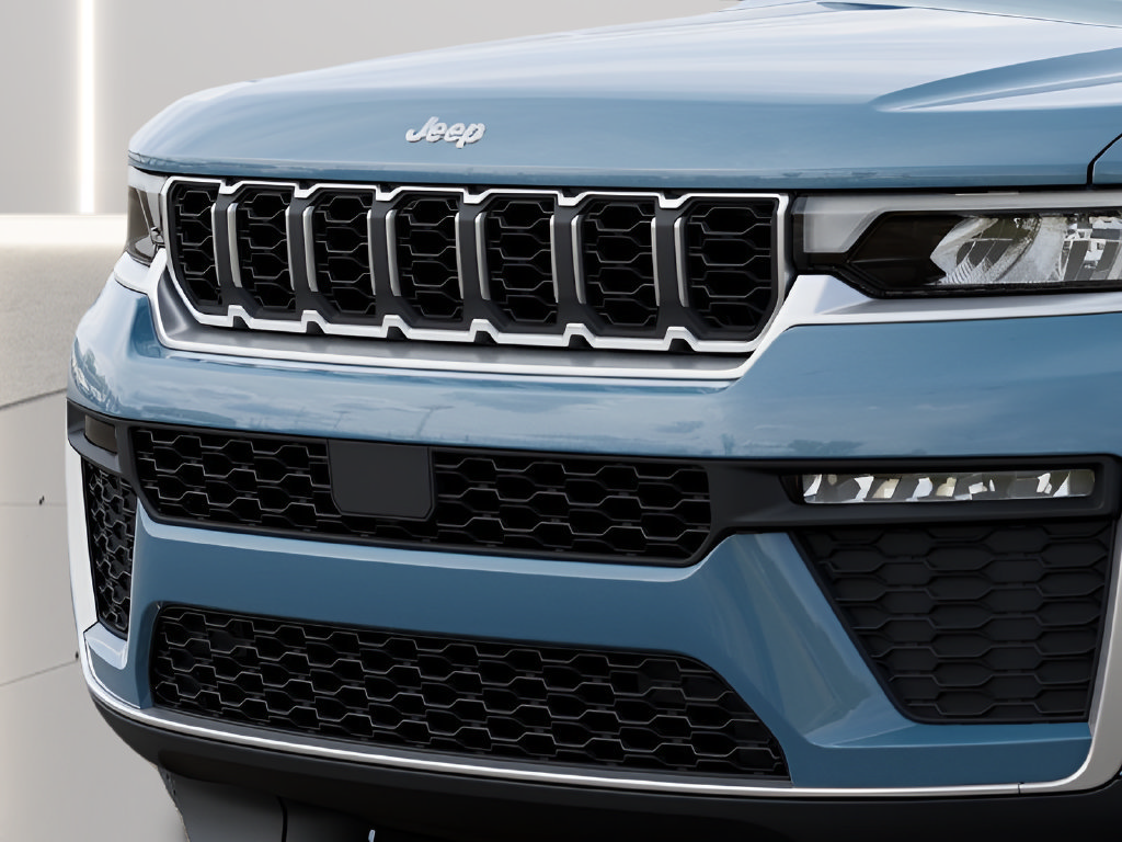 New 2026 Jeep Grand Cherokee Limited w/ Trailer Tow Package AWD/4WD image 12