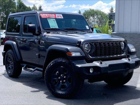 Used 2024 Jeep Wrangler Sport AWD/4WD image 34