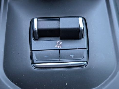 Used 2024 GMC Sierra 1500 Denali Ultimate AWD/4WD image 22