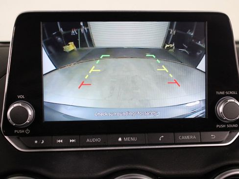 Certified 2024 Nissan Sentra SR FWD image 30