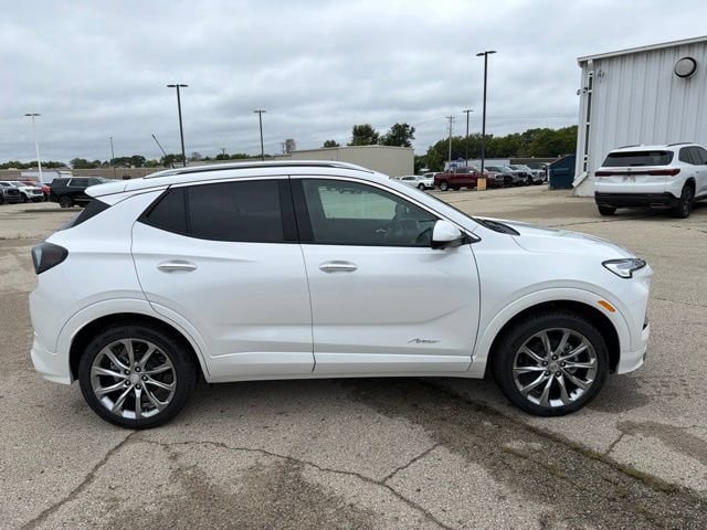 New 2026 Buick Encore GX Avenir w/ Avenir Technology Package AWD/4WD image 6