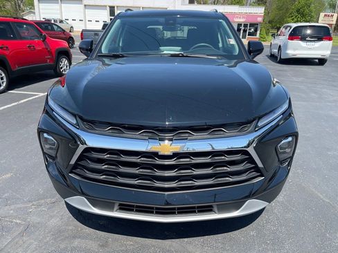 Used 2024 Chevrolet Blazer LT w/ Convenience Package FWD image 5