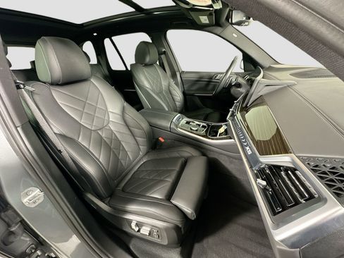 Certified 2024 BMW X5 xDrive40i w/ Parking Assistance Package image 29