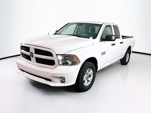 Used 2018 RAM 1500 Express image 3