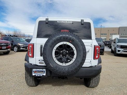 New 2026 Ford Bronco Outer Banks w/ Sasquatch Package image 9