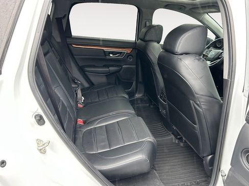Used 2020 Honda CR-V Touring image 11