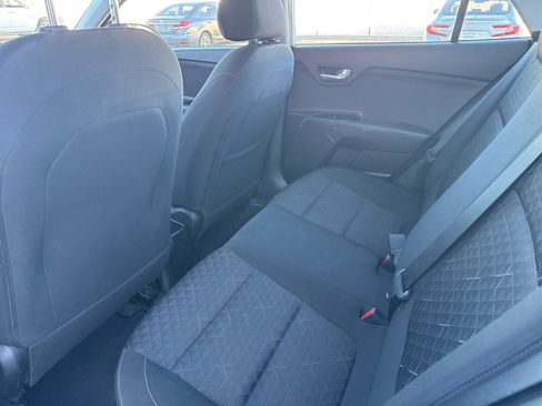 Used 2023 Kia Rio LX image 9