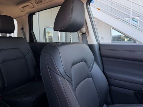 New 2026 Nissan Pathfinder SL AWD/4WD image 28