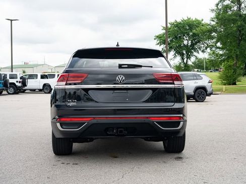 Used 2022 Volkswagen Atlas Cross Sport SE FWD image 5