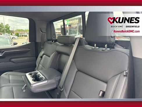 New 2026 GMC Sierra 1500 SLT w/ SLT Premium Plus Package AWD/4WD image 31