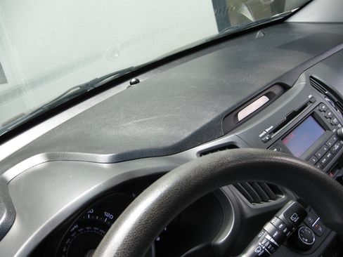 Used 2013 Kia Sportage LX FWD image 19
