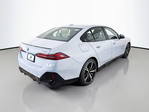 New 2027 BMW 530i xDrive w/ M Sport Package AWD/4WD image 7