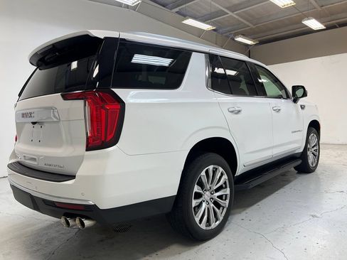 Used 2024 GMC Yukon Denali AWD/4WD image 9