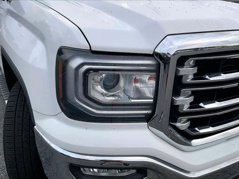Used 2018 GMC Sierra 1500 SLT w/ SLT Premium Package AWD/4WD image 26