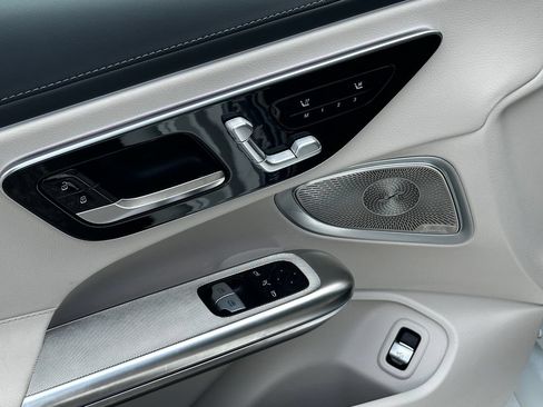 Certified 2025 Mercedes-Benz CLE 300 4MATIC Coupe w/ AMG Line image 12