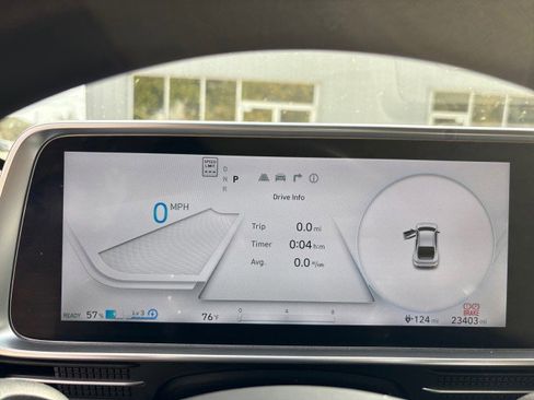 Used 2025 Hyundai Ioniq 6 SE image 18