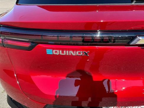 Certified 2024 Chevrolet Equinox EV LT w/ LPO, Trailering Package FWD image 26