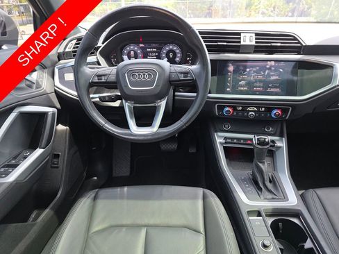 Used 2021 Audi Q3 2.0T Premium Plus w/ Premium Plus Package AWD/4WD image 7