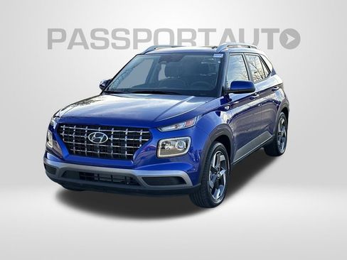 Used 2024 Hyundai Venue Limited image 1