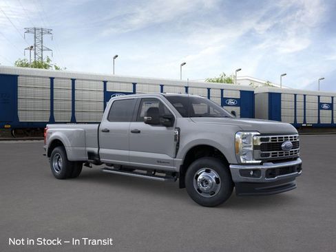 New 2026 Ford F350 XLT image 7