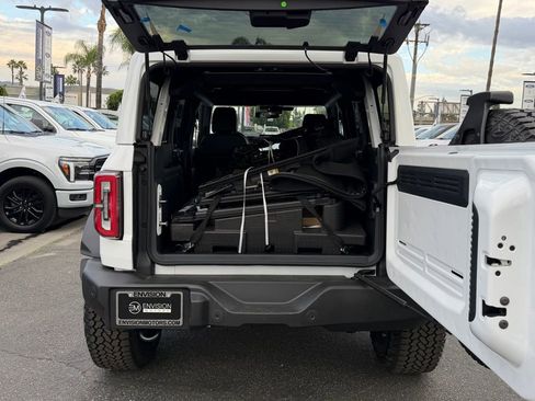 New 2025 Ford Bronco Badlands AWD/4WD image 12