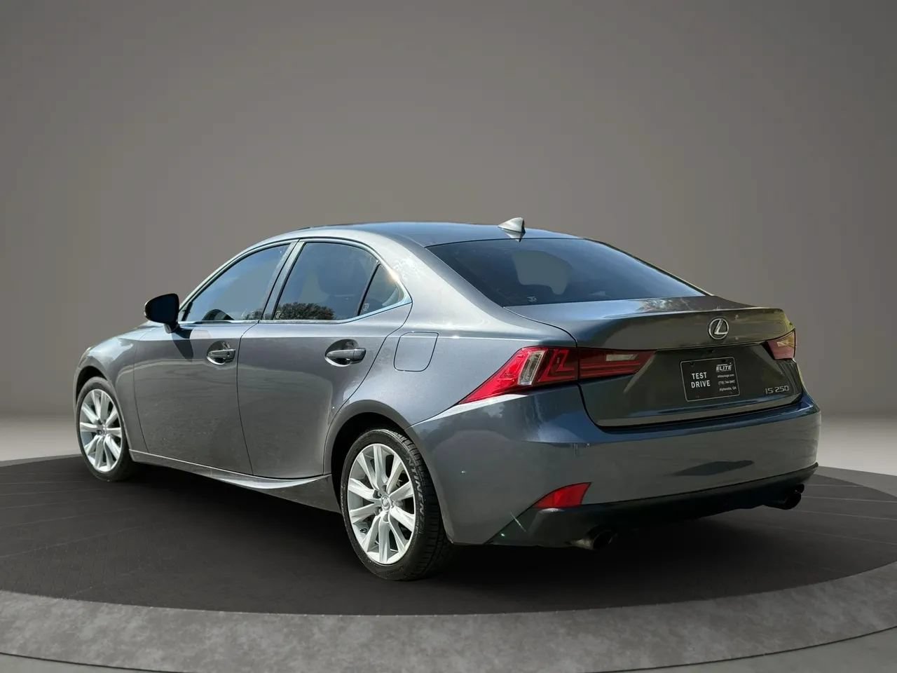 Used 2014 Lexus IS 250 RWD image 4