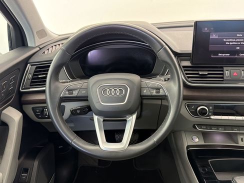 Used 2023 Audi Q5 2.0T Premium Plus w/ Premium Plus Package AWD/4WD image 30