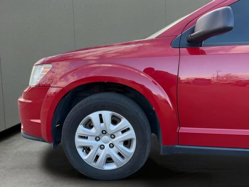 Used 2016 Dodge Journey SE w/ Flexible Seating Group image 15