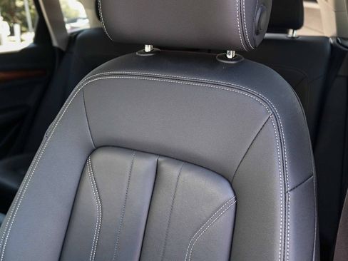 Certified 2023 Audi Q5 2.0T Premium w/ Convenience Package AWD/4WD image 29