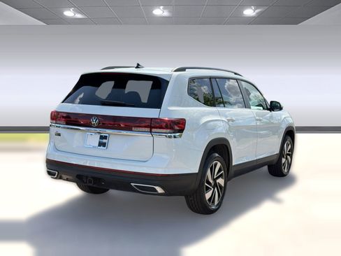 Used 2024 Volkswagen Atlas SE image 9