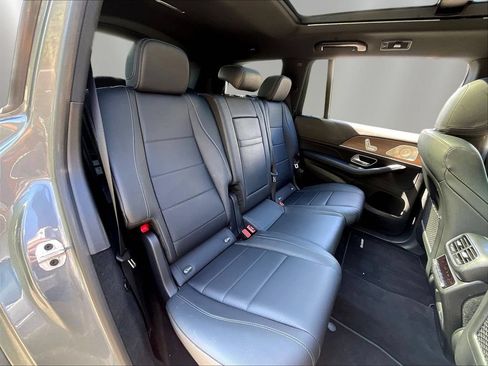 Certified 2024 Mercedes-Benz GLS 450 4MATIC image 26