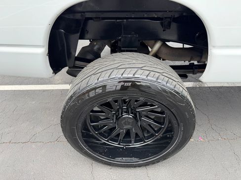 Used 2006 Dodge Ram 2500 Truck SLT AWD/4WD image 13