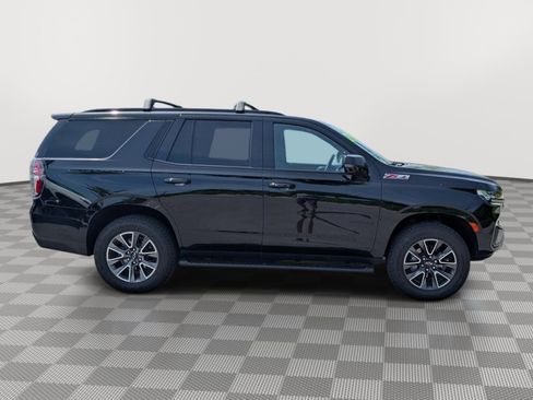 Used 2021 Chevrolet Tahoe Z71 w/ Z71 Off-Road Package AWD/4WD image 6