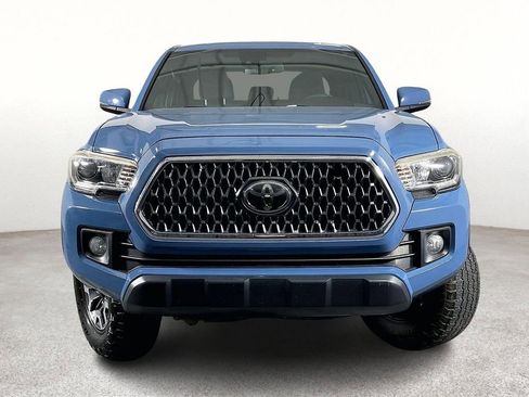 Used 2019 Toyota Tacoma SR image 5