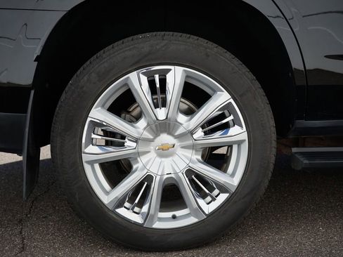 Used 2022 Chevrolet Tahoe High Country w/ Premium Package 2 image 32