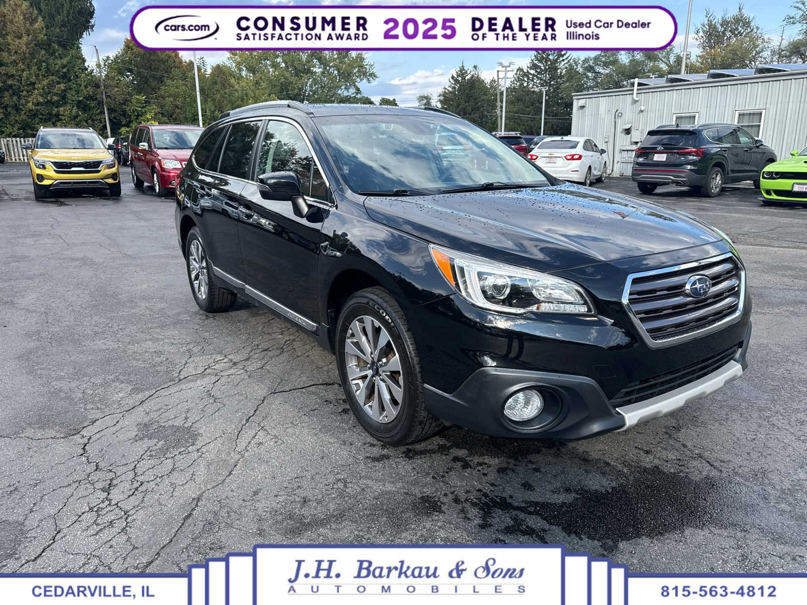 Used 2017 Subaru Outback 3.6R Touring AWD/4WD image 1