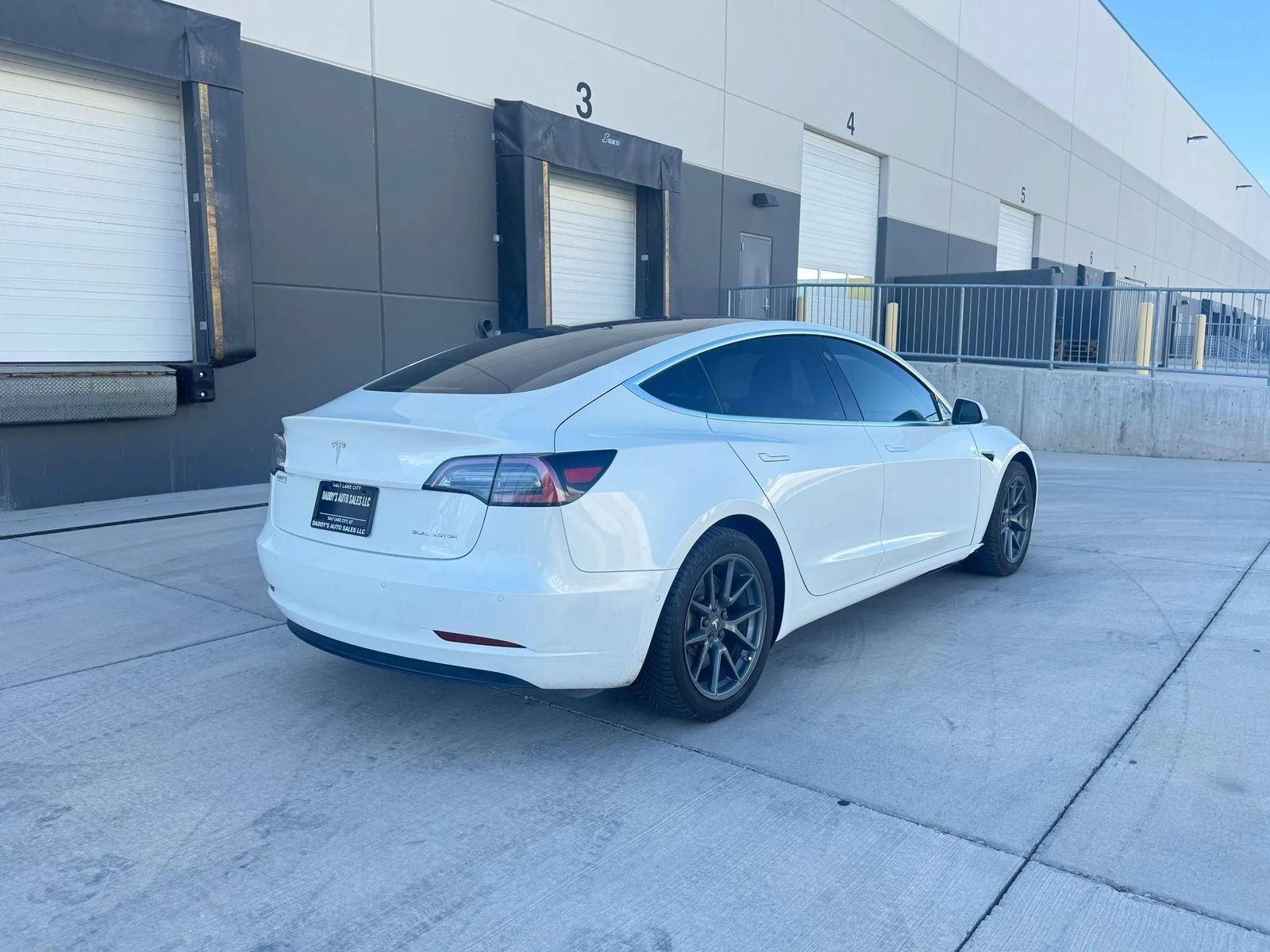 Used 2019 Tesla Model 3 Long Range AWD/4WD image 5