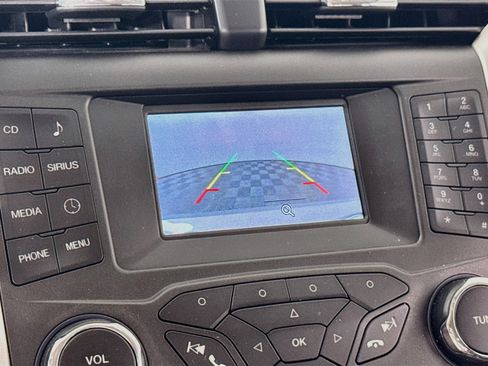 Used 2016 Ford Fusion SE FWD image 16